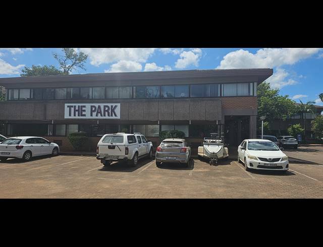 138M² OFFICE FOR SALE IN EMPANGENI CENTRAL